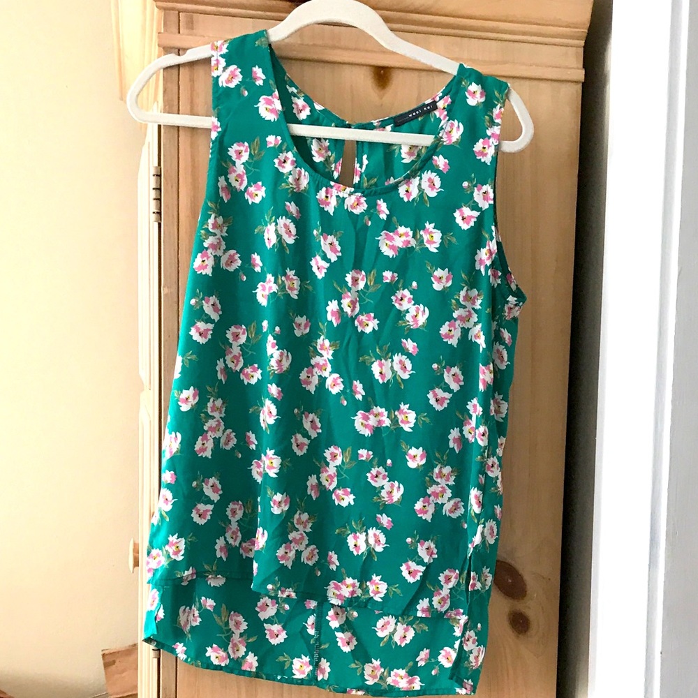 West Kei Lindia Scoop Neck Blouse